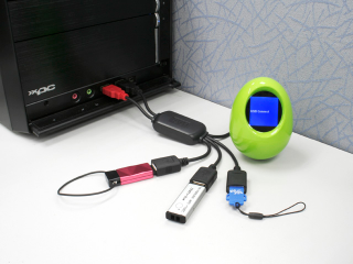 Illustration for article titled Brando 3-Way USB Hub Doesn't Need Power Brick